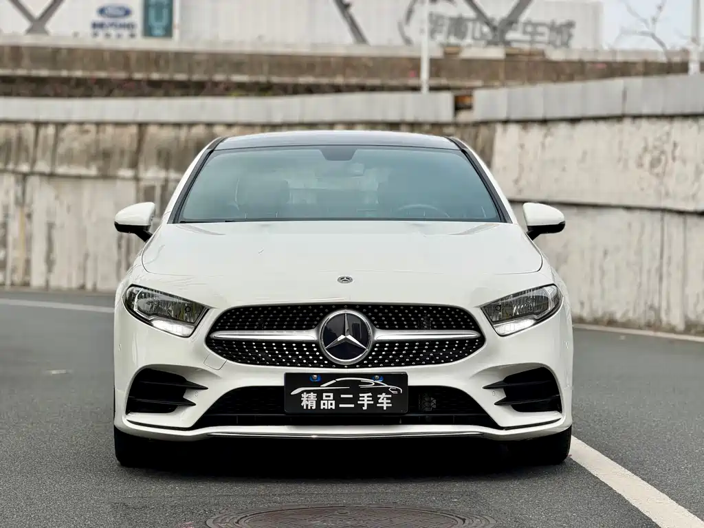 Mercedes-Benz A-Class 2020 facelift A 180 L купить на сайте DeffCars