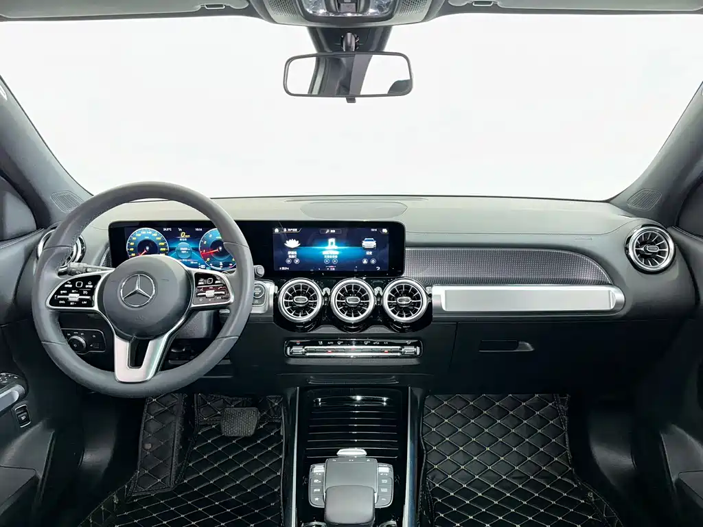 Mercedes GLB 2021 200 Dynamic купить на сайте DeffCars