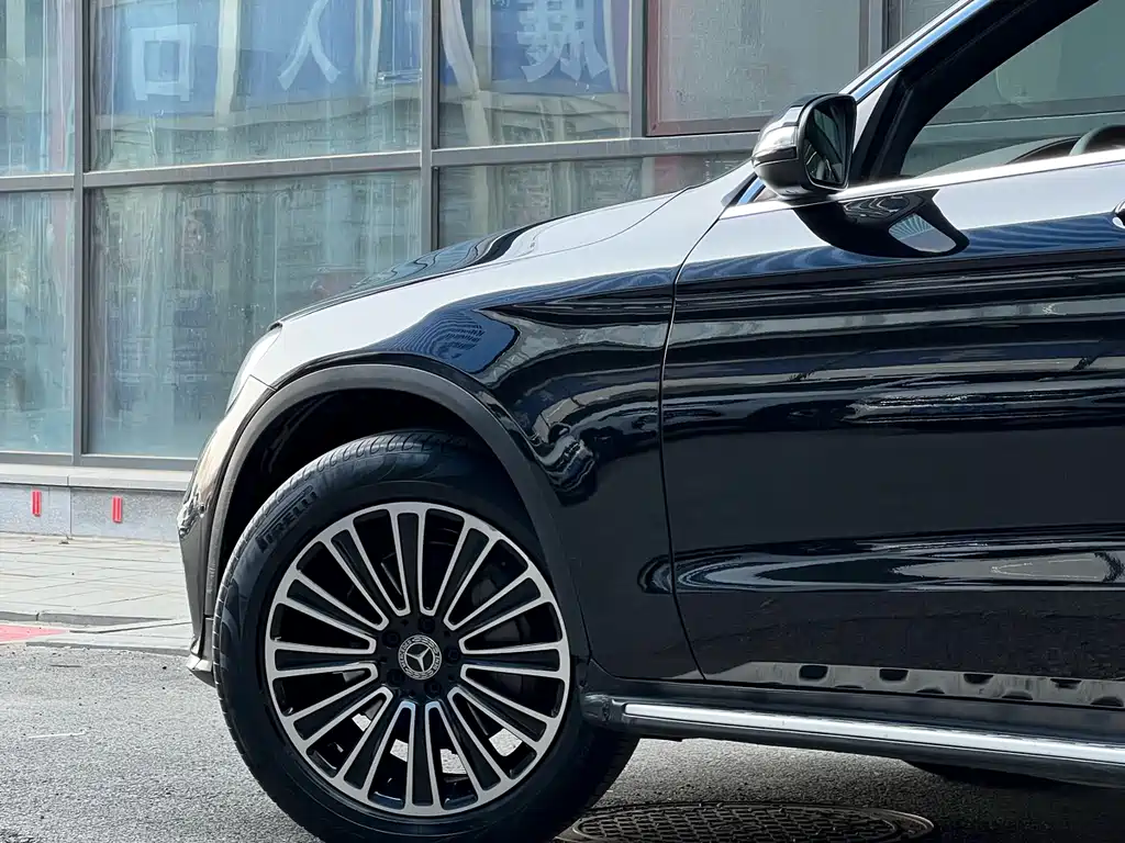 Mercedes-Benz GLC 2017 GLC 260 4MATIC luxury model купить на сайте DeffCars