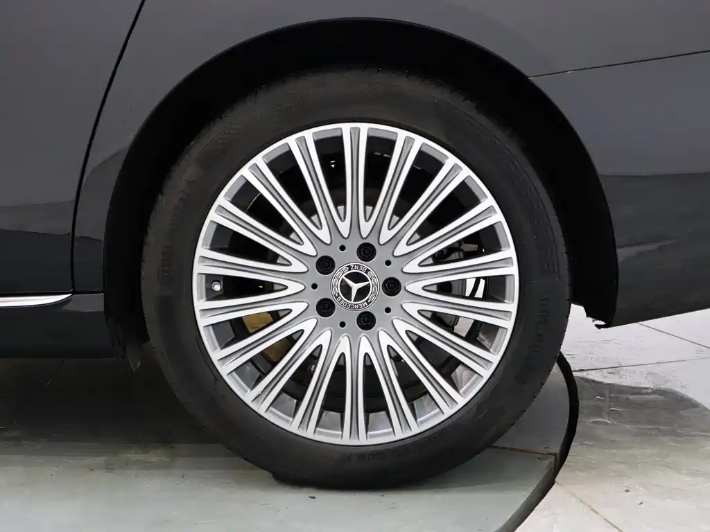 Mercedes-Benz E-Class 2021 E 300 L Luxury Model купить на сайте DeffCars
