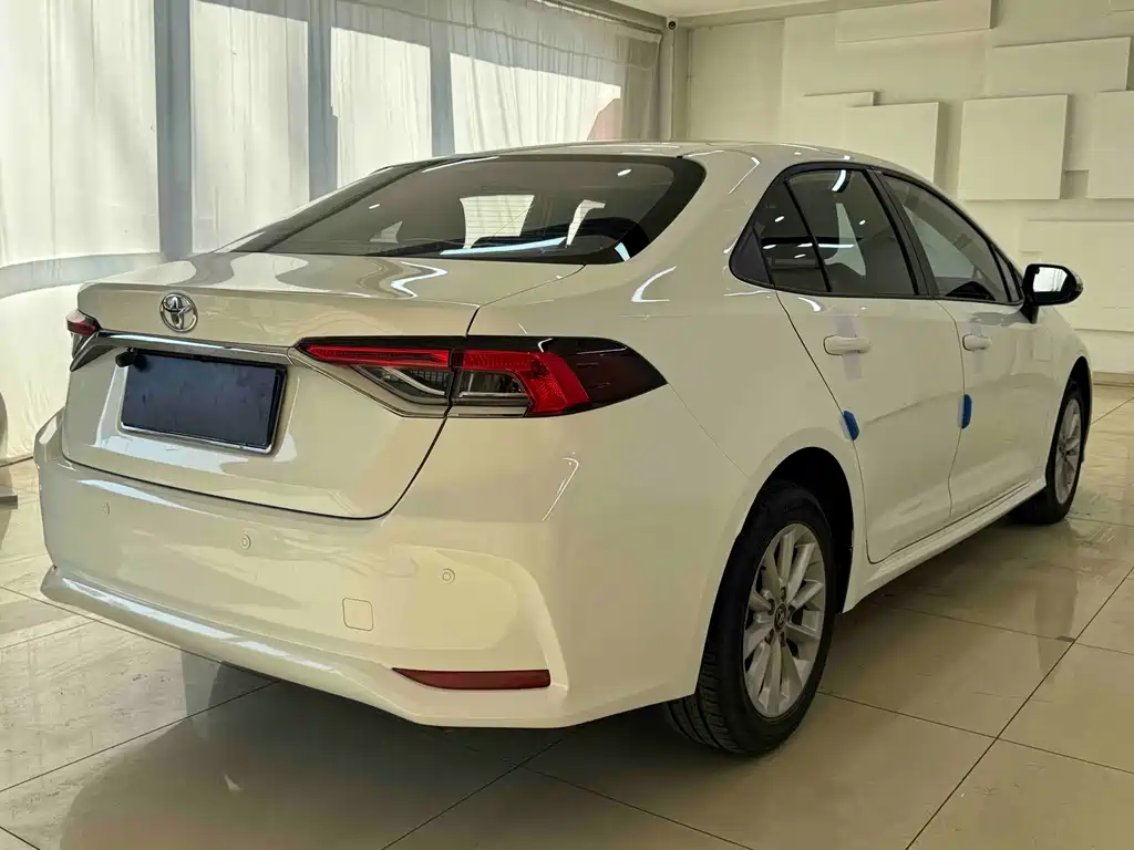 Corolla 2021 1.2T S-CVT Elite PLUS Edition купить на сайте DeffCars