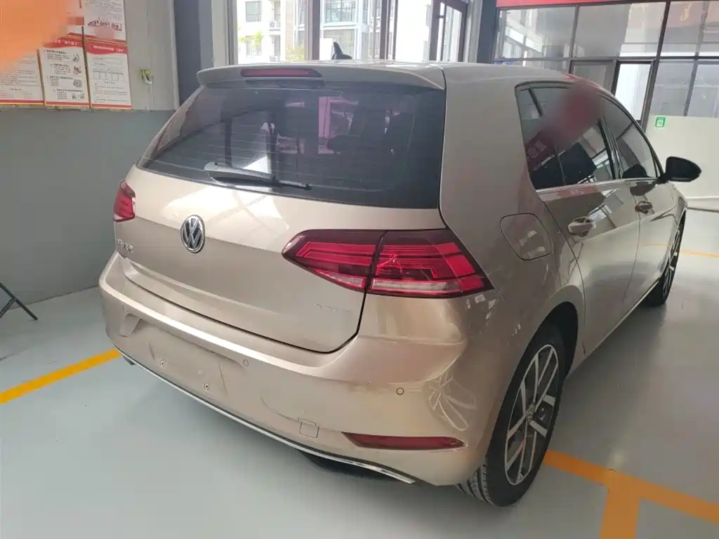 Golf 2020 280TSI DSG comfort model купить на сайте DeffCars