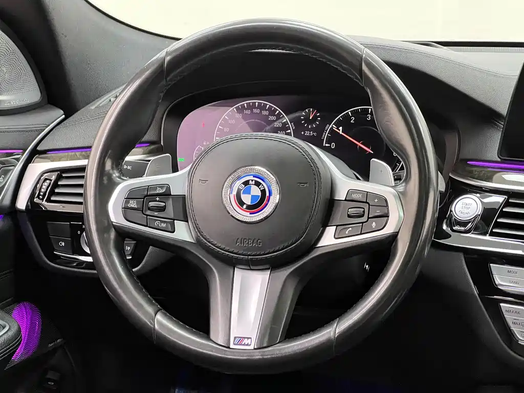 BMW 6 Series GT 2019 630i M Sports Package купить на сайте DeffCars