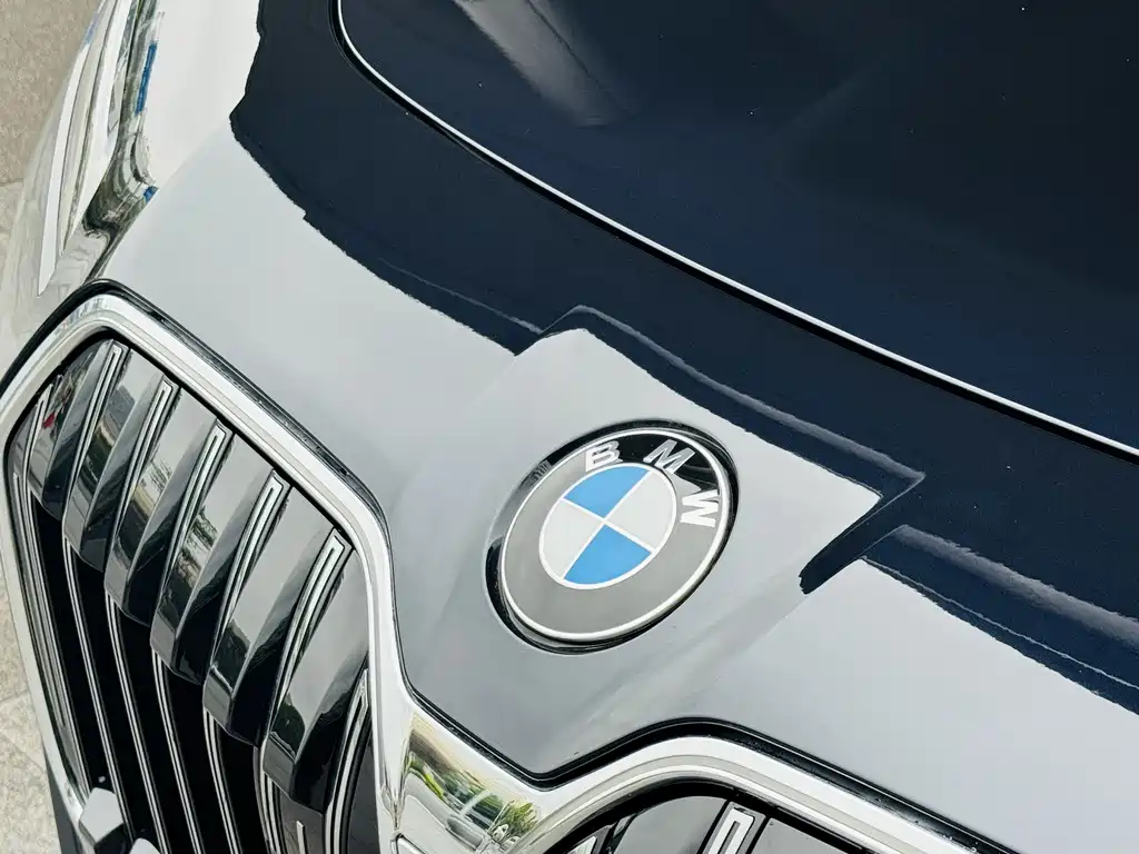 BMW 7 Series 2023 740Li Leading M Sports Package купить на сайте DeffCars