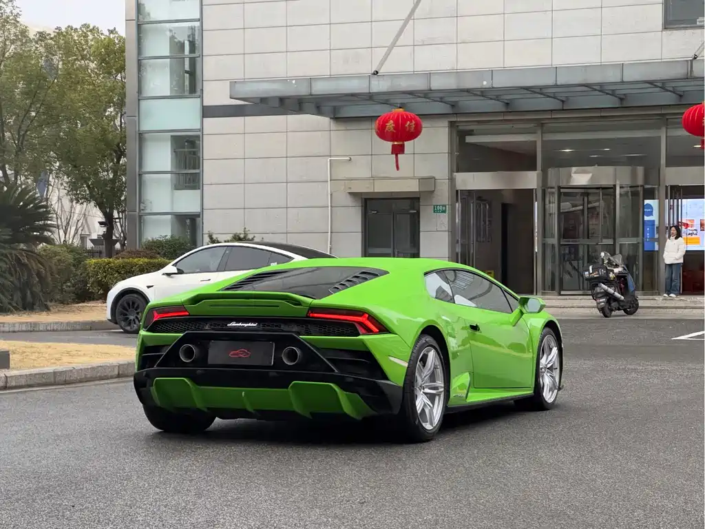Huracán 2020 Huracán EVO RWD купить на сайте DeffCars