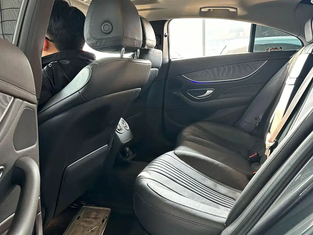 Mercedes-Benz CLS 2018 CLS 300 Dynamic купить на сайте DeffCars