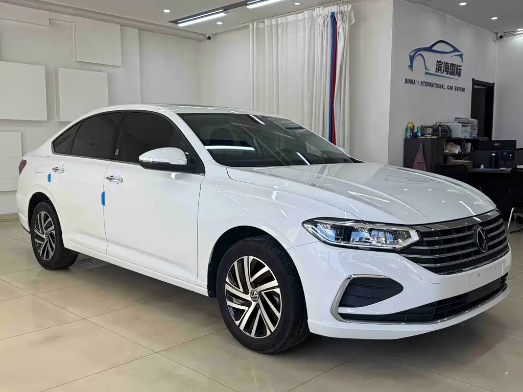 Lavida 2023 1.5L automatic 5 million version купить на сайте DeffCars