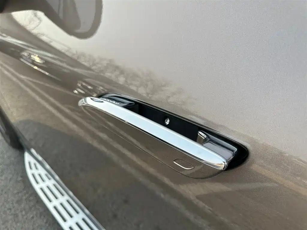 Mercedes-Benz EQE SUV 2023 500 4MATIC купить на сайте DeffCars