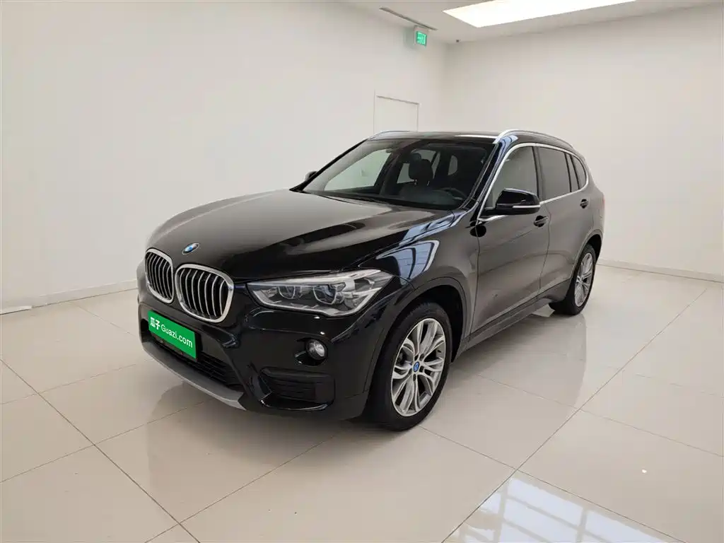 BMW X1 2019 sDrive20Li Leading Model купить на сайте DeffCars