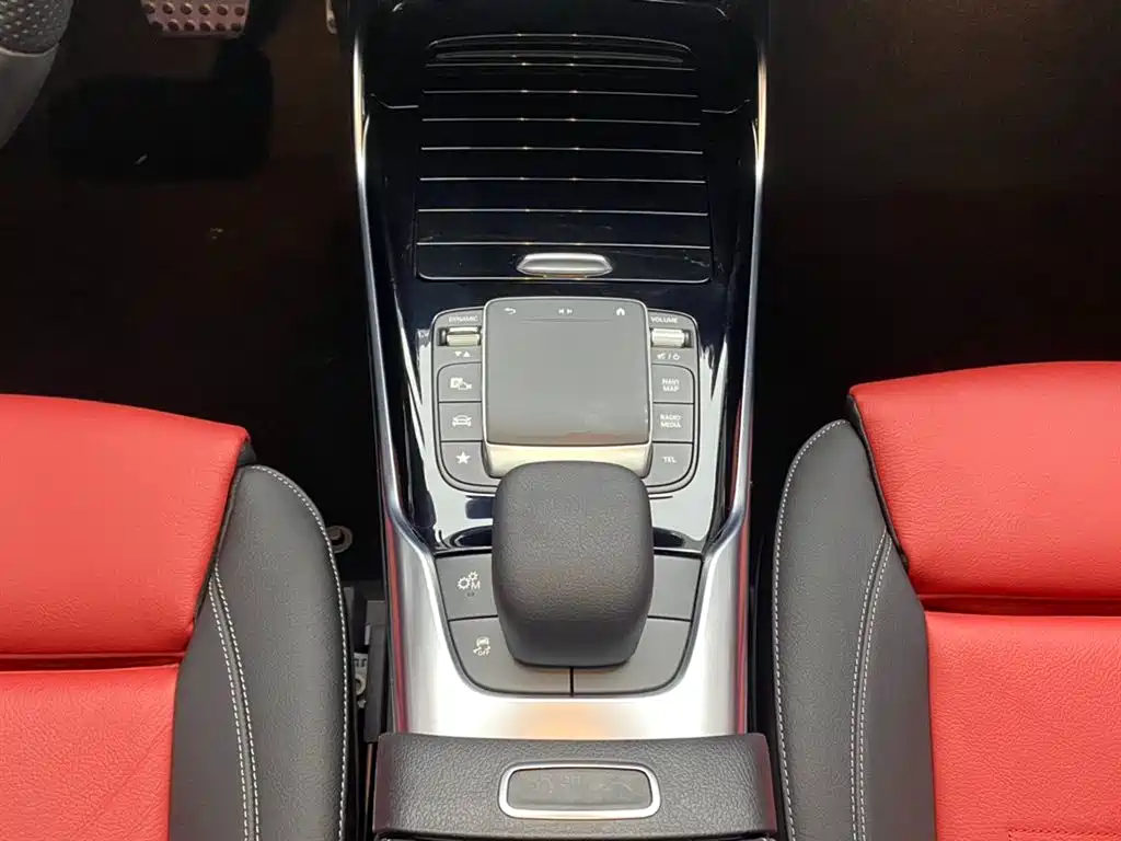 Mercedes-Benz CLA AMG 2023 AMG CLA 35 4MATIC купить на сайте DeffCars