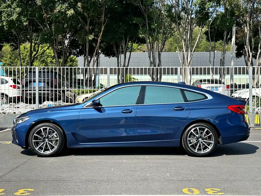 BMW 6 Series GT 2021 630i Luxury Design Package купить на сайте DeffCars