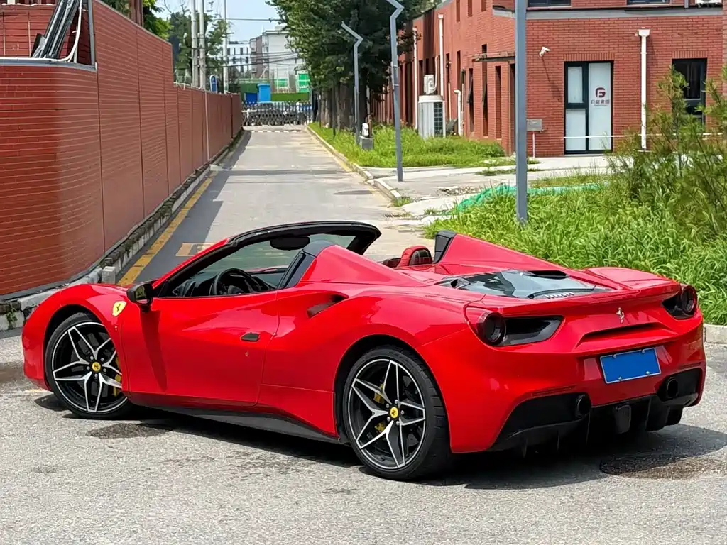 Ferrari 488 2015 Spider купить на сайте DeffCars