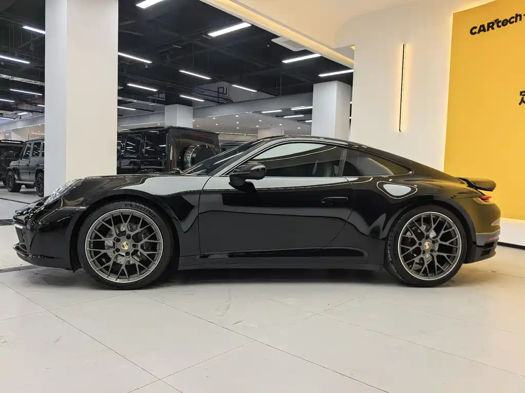 Porsche 911 2023 Carrera 4 3.0T купить на сайте DeffCars