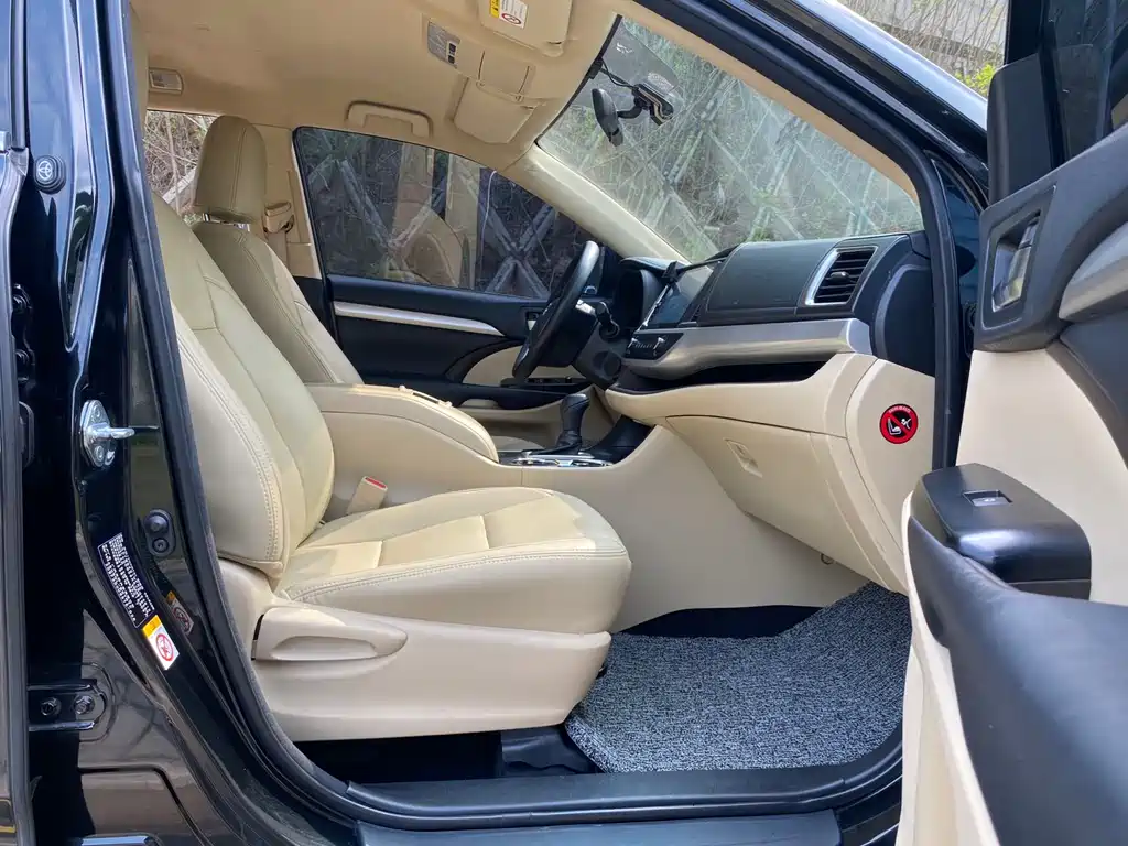 Highlander 2018 2.0T 2WD Elite Edition 7 seats National V купить на сайте DeffCars