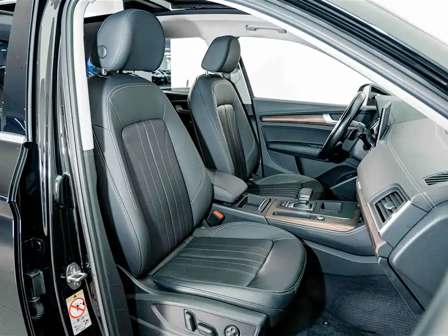 Audi Q5L 2022 40T luxury and elegant model купить на сайте DeffCars