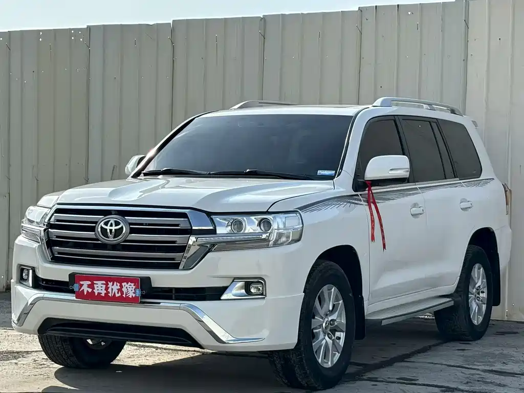 Land Cruiser 2012 4.0L automatic VX купить на сайте DeffCars