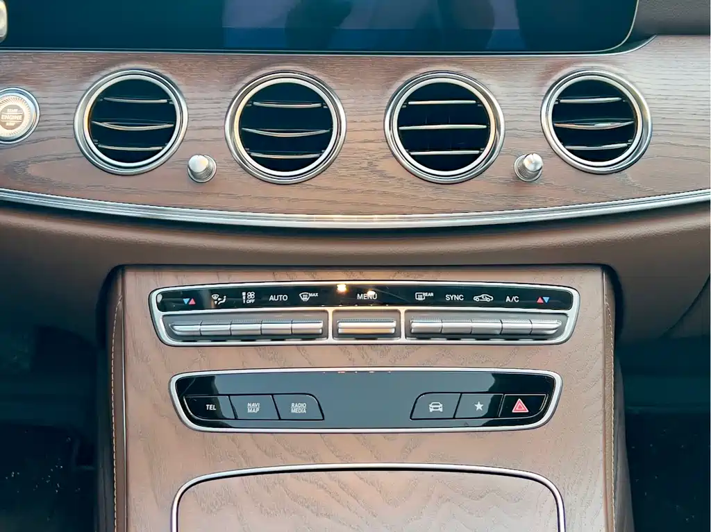 Mercedes-Benz E-Class 2023 facelift E 300 L fashionable model купить на сайте DeffCars