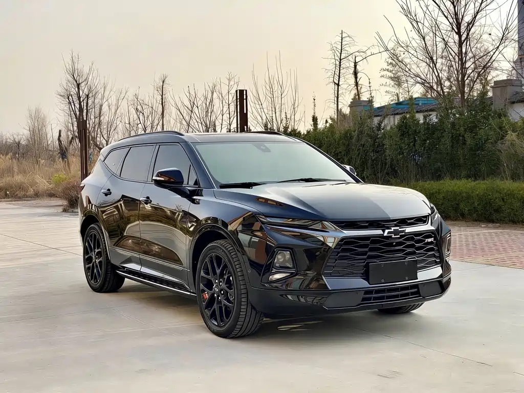 Trailblazer 2022 mild hybrid 650T RS Twin-Clutch four-wheel drive 7-seat engine version купить на сайте DeffCars