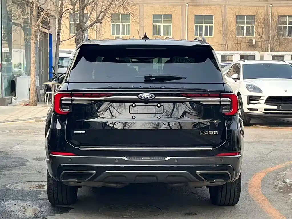 Explorer 2023 EcoBoost 285 four-wheel drive ST-LINE 6-seater купить на сайте DeffCars