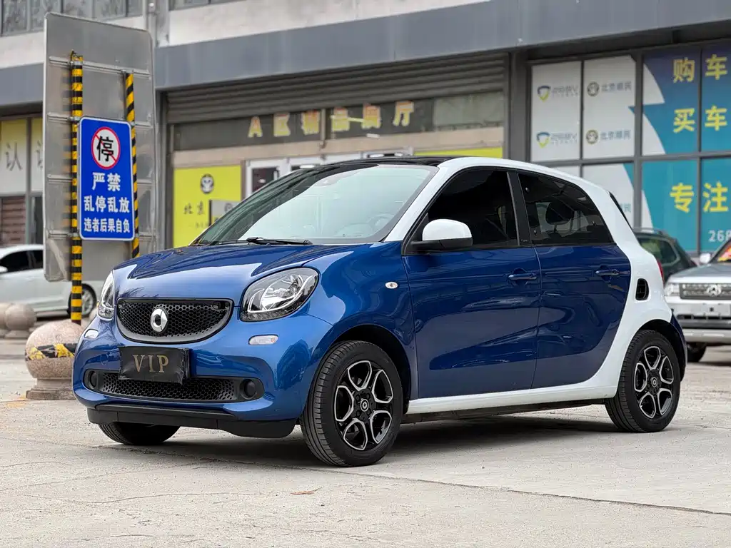 smart forfour 2018 0.9T 66kW Pioneer Edition купить на сайте DeffCars