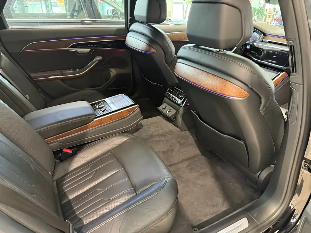 Audi A8 2018 A8L 55 TFSI quattro luxury model купить на сайте DeffCars