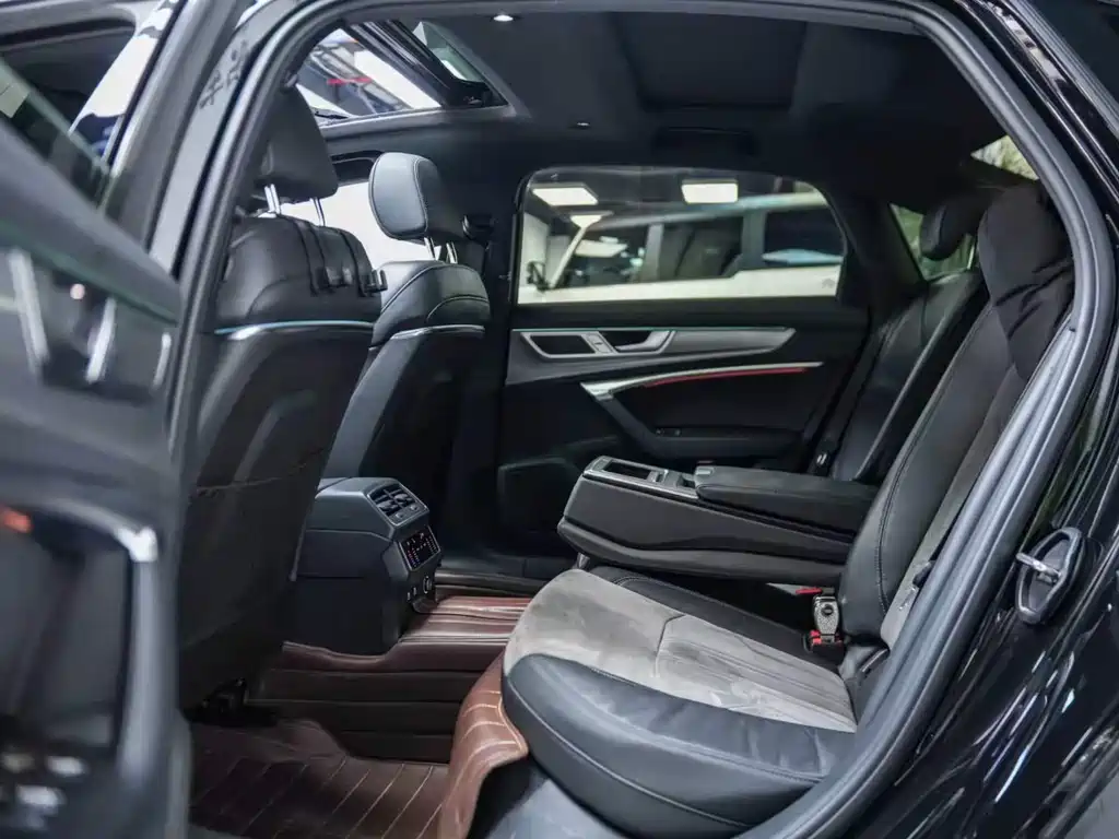 Audi A6L 2023 45 TFSI Premium Dynamic Model купить на сайте DeffCars