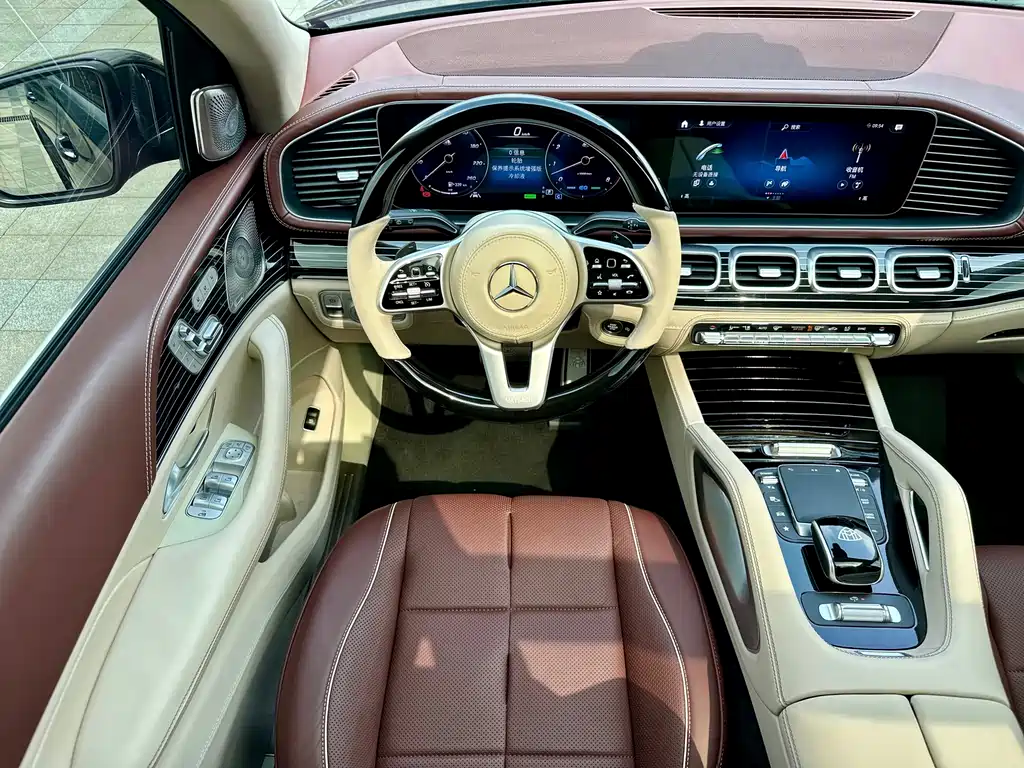 Mercedes-Benz GLS 2022 facelift version 2 GLS 450 4MATIC luxury model купить на сайте DeffCars