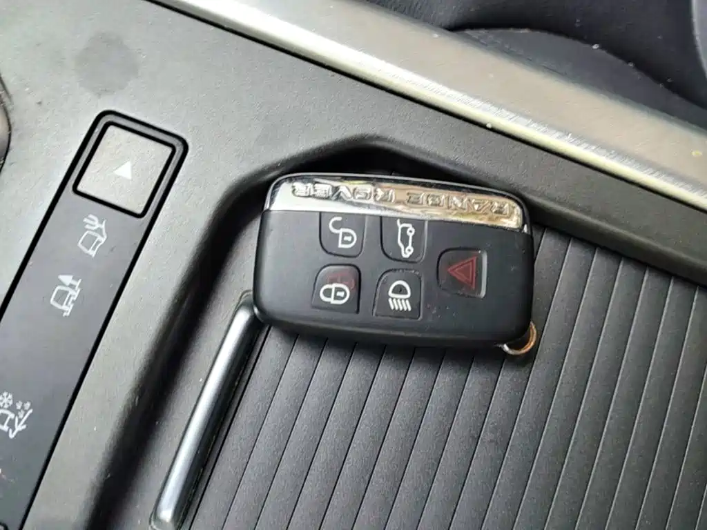 Range Rover Evoque 2018 240PS SE Zhiyao Edition купить на сайте DeffCars