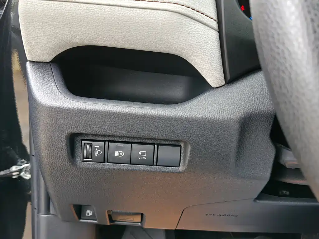 RAV4 Rongfang 2020 Dual Engine 2.5L E-CVT Two-wheel Drive Elite Edition купить на сайте DeffCars