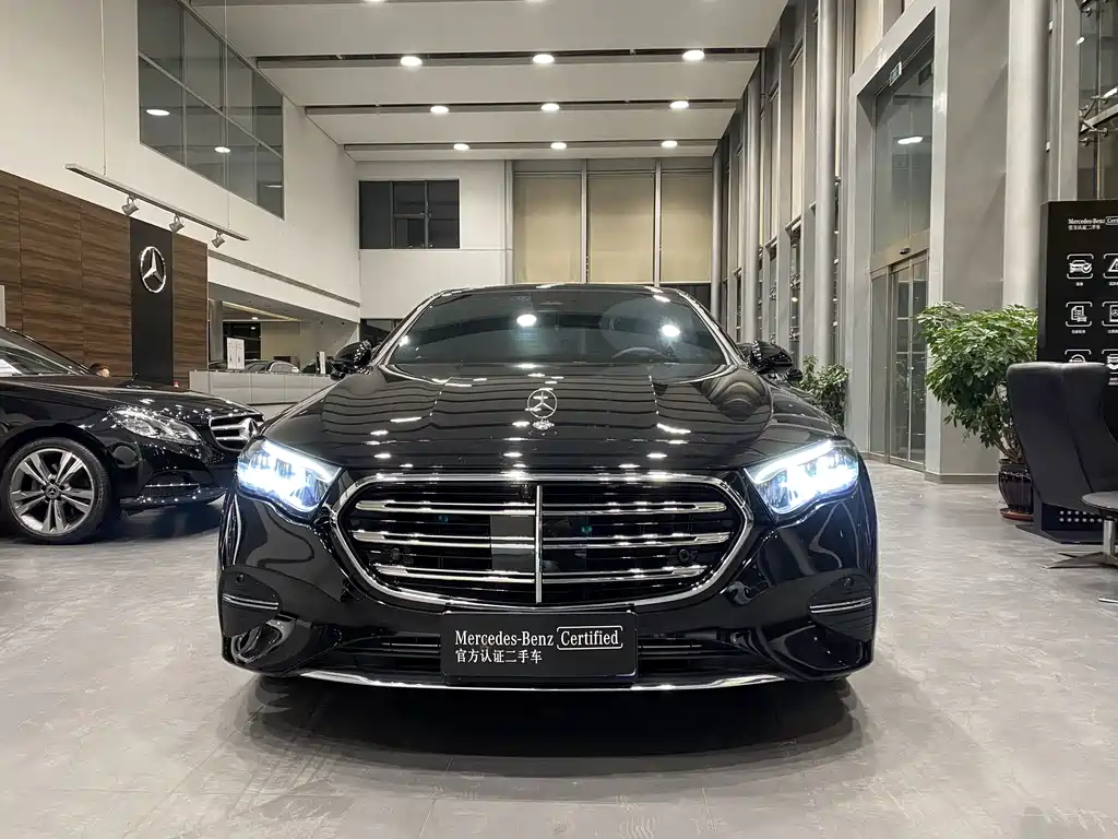 Mercedes-Benz E-Class 2025 E 260 L купить на сайте DeffCars