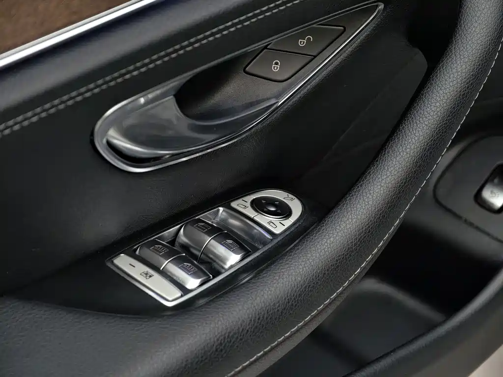 Mercedes-Benz E-Class 2019 facelift E 300 L fashionable model купить на сайте DeffCars