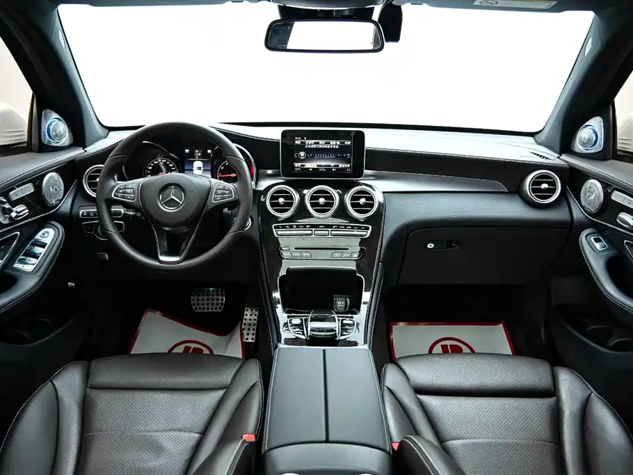 Mercedes-Benz GLC 2019 facelift GLC 260 L 4MATIC luxury model купить на сайте DeffCars