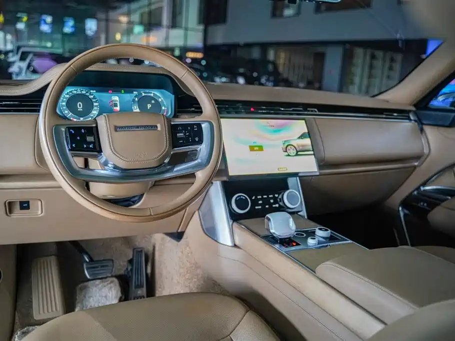 Range Rover 2023 4.4 V8 SV Honor Creation Extended Edition купить на сайте DeffCars