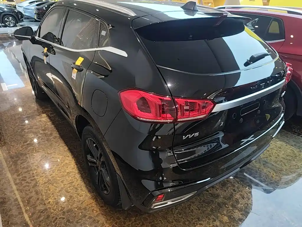 Wei brand VV5 2020 model 1.5T two-wheel drive Yanfeng купить на сайте DeffCars