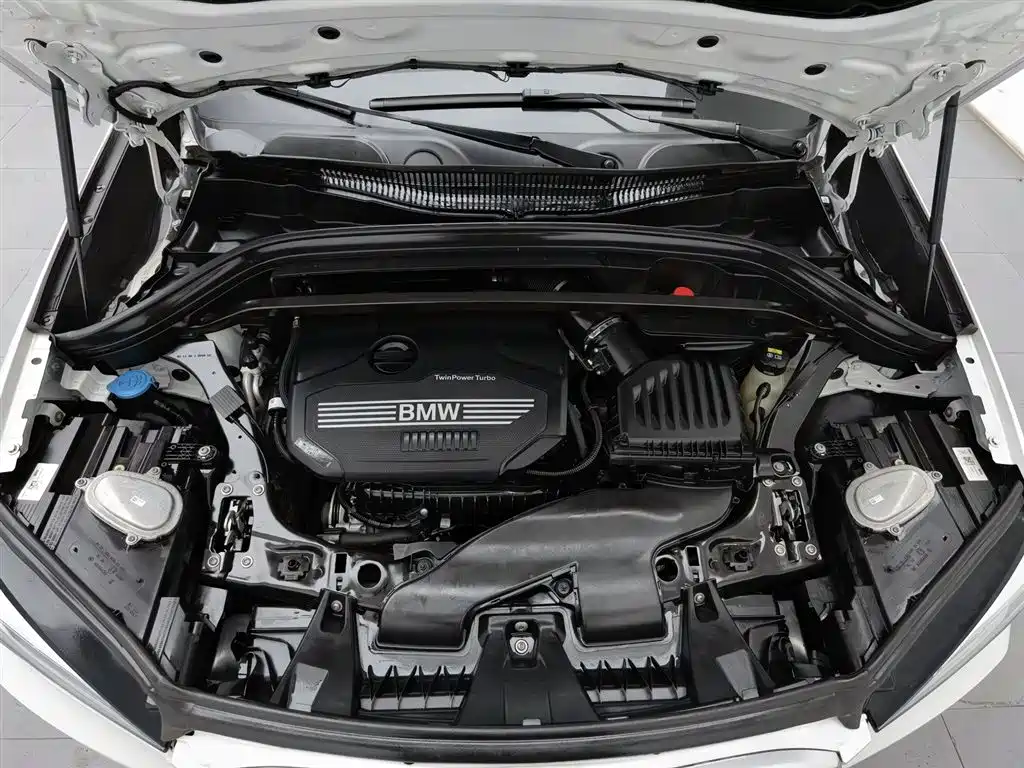 BMW X1 2021 sDrive20Li Fashion Model купить на сайте DeffCars