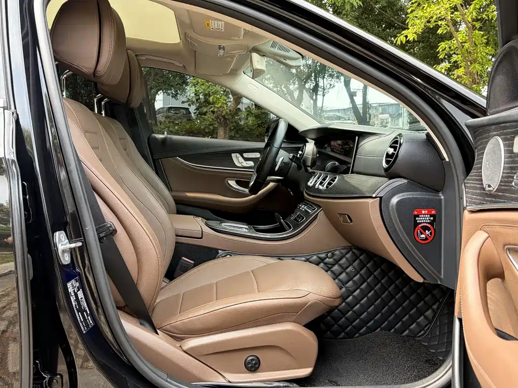 Mercedes-Benz E-Class 2020 E 300 L Luxury Model купить на сайте DeffCars