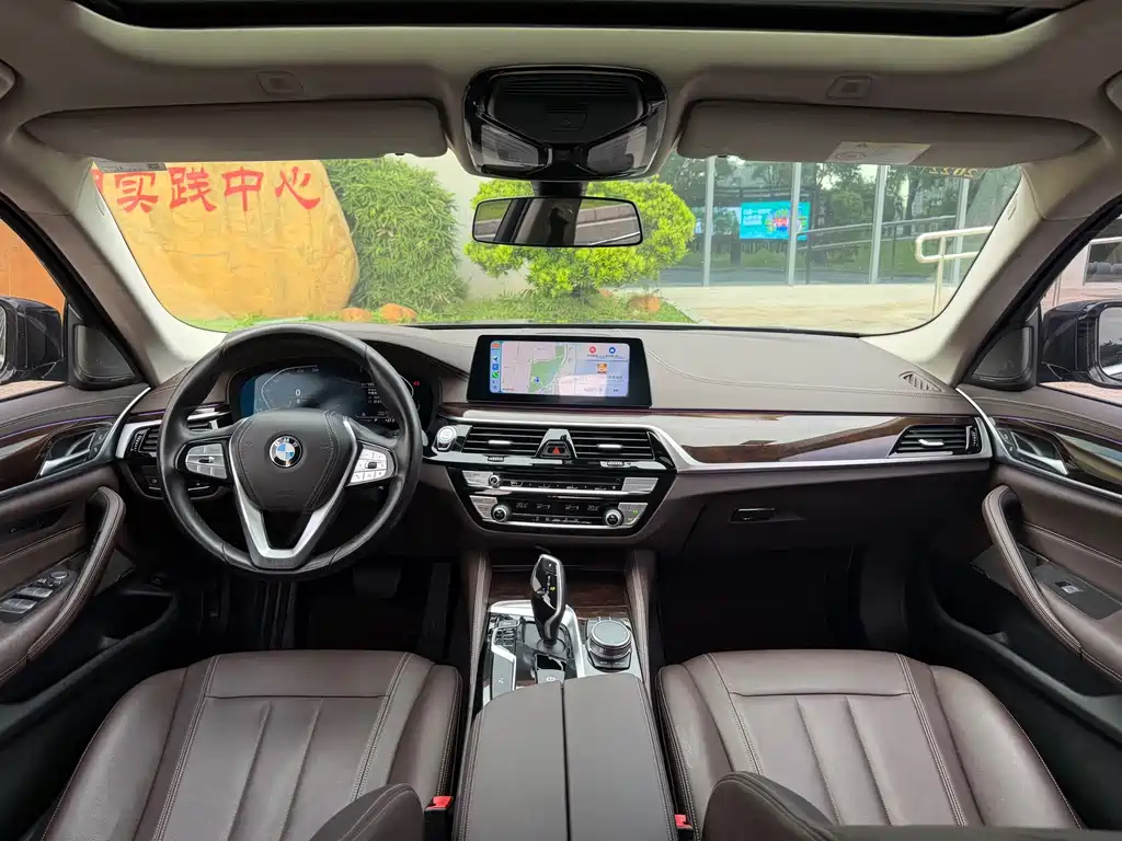 BMW 5 Series 2020 525Li Luxury Package купить на сайте DeffCars