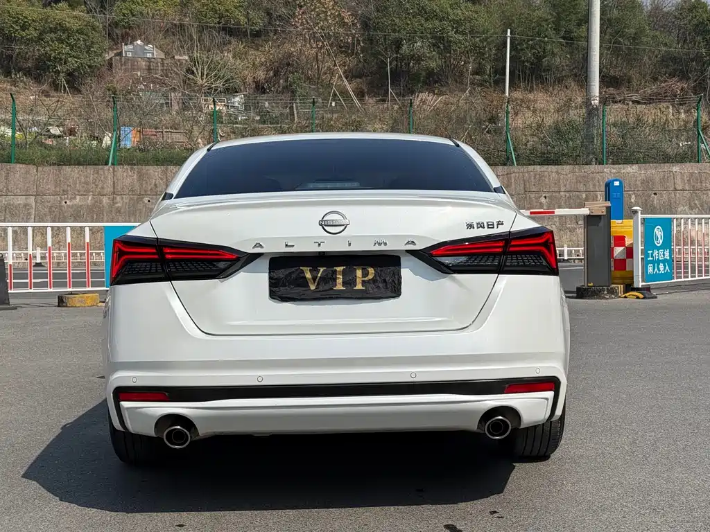 Teana 2024 2.0L XE True Heart Edition купить на сайте DeffCars
