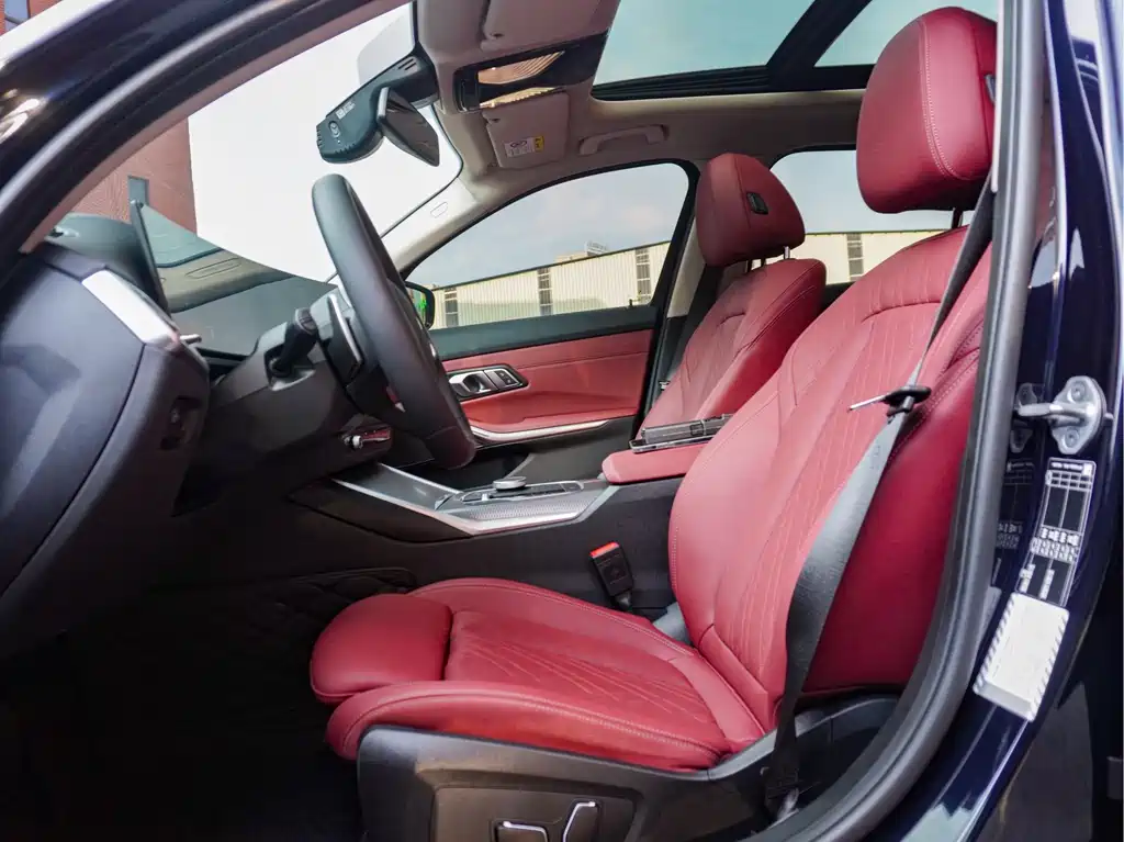 BMW 3 Series 2025 330Li M Sports Night Package купить на сайте DeffCars
