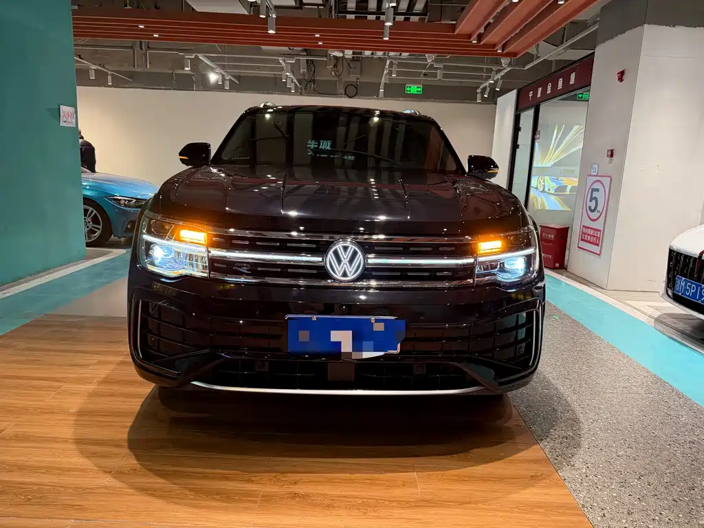 Touron 2025 Touron X 380TSI four-wheel drive outstanding version купить на сайте DeffCars