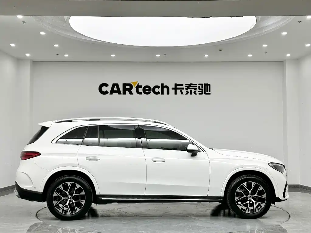 Mercedes-Benz GLC 2024 GLC 260 L 4MATIC luxury model 5 seats купить на сайте DeffCars