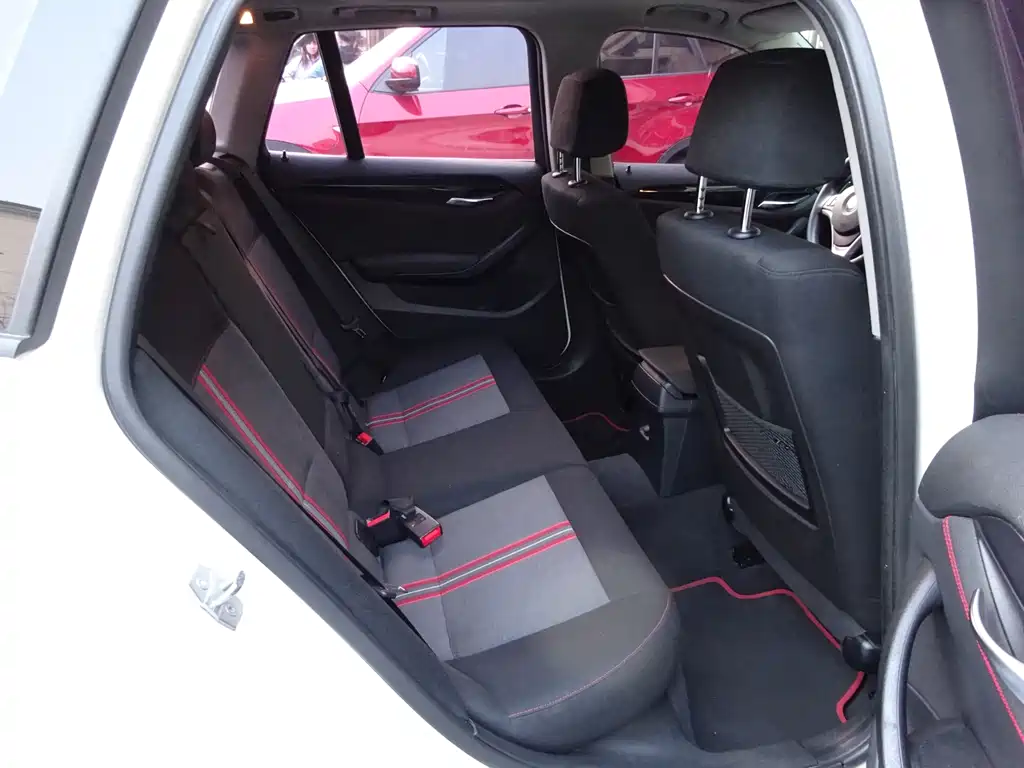 BMW X1 2013 sDrive18i Sports Design Package купить на сайте DeffCars