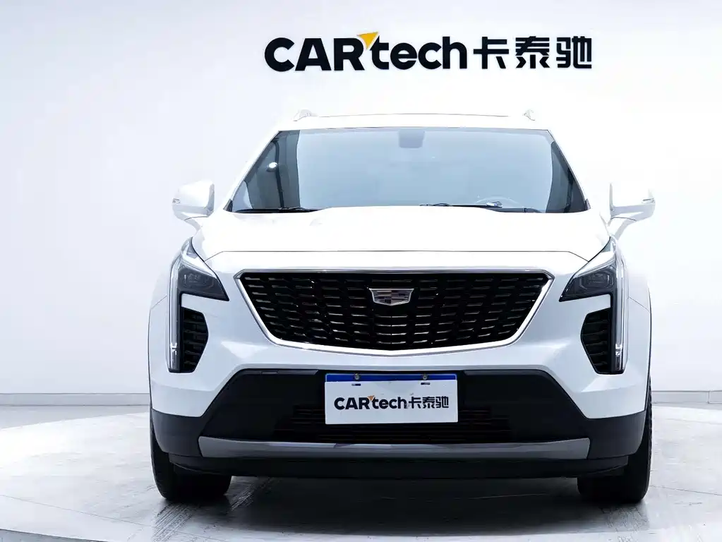 Cadillac XT4 2021 28T two-wheel drive leading model купить на сайте DeffCars