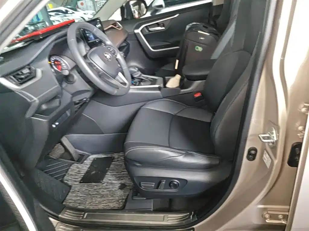 Weilanda 2023 2.0L CVT two-wheel drive urban version купить на сайте DeffCars