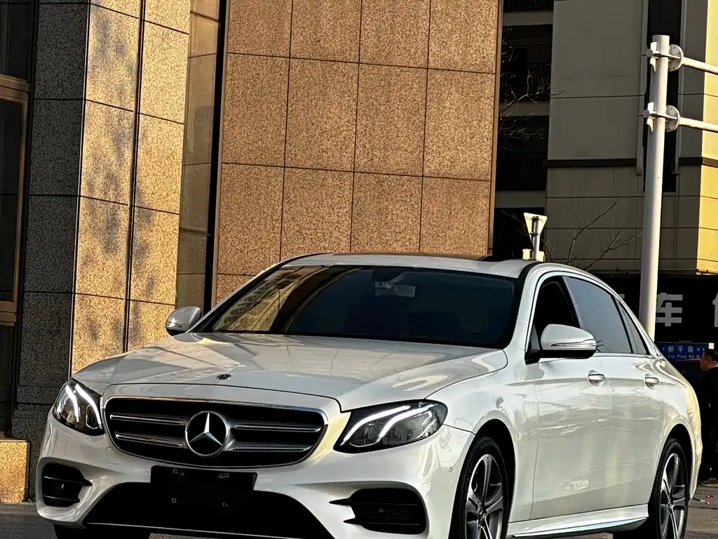 Mercedes-Benz E-Class 2018 E 200 L Sports купить на сайте DeffCars