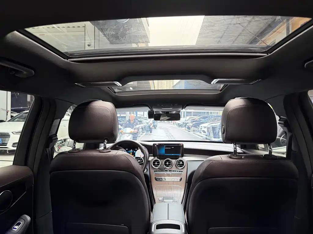 Mercedes-Benz GLC 2020 facelift GLC 300 L 4MATIC dynamic купить на сайте DeffCars