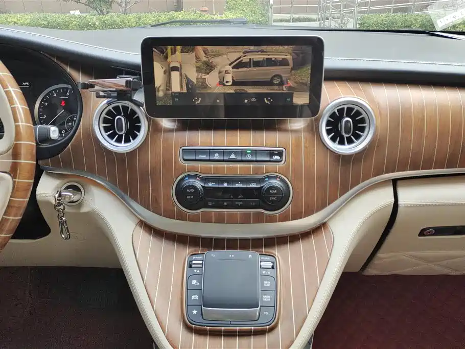 Vito 2020 2.0T Elite Edition 7 seats купить на сайте DeffCars