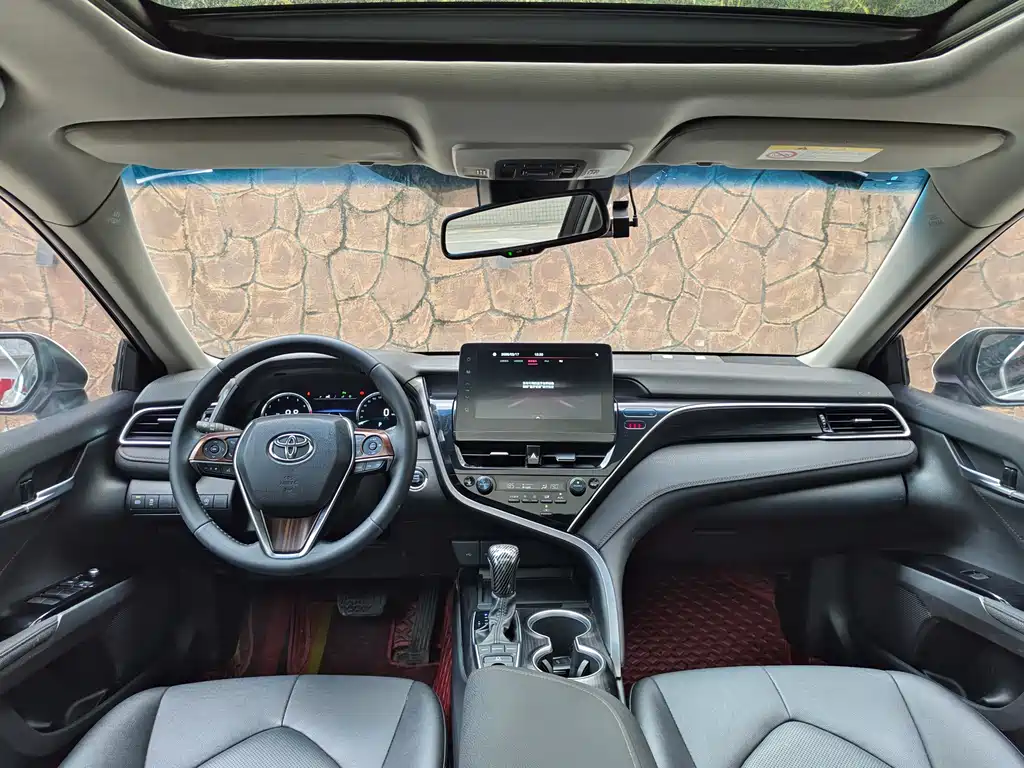 Camry 2021 2.5G Deluxe Edition купить на сайте DeffCars