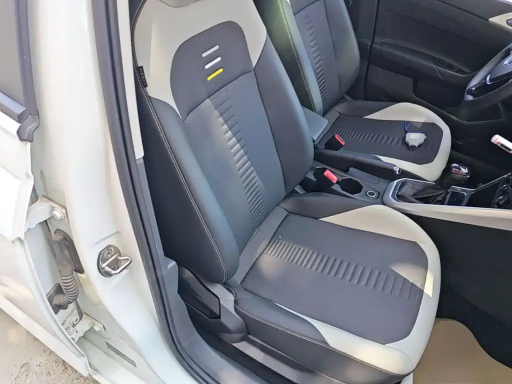 Polo 2019 Plus 1.5L Automatic Colorful Technology Edition купить на сайте DeffCars