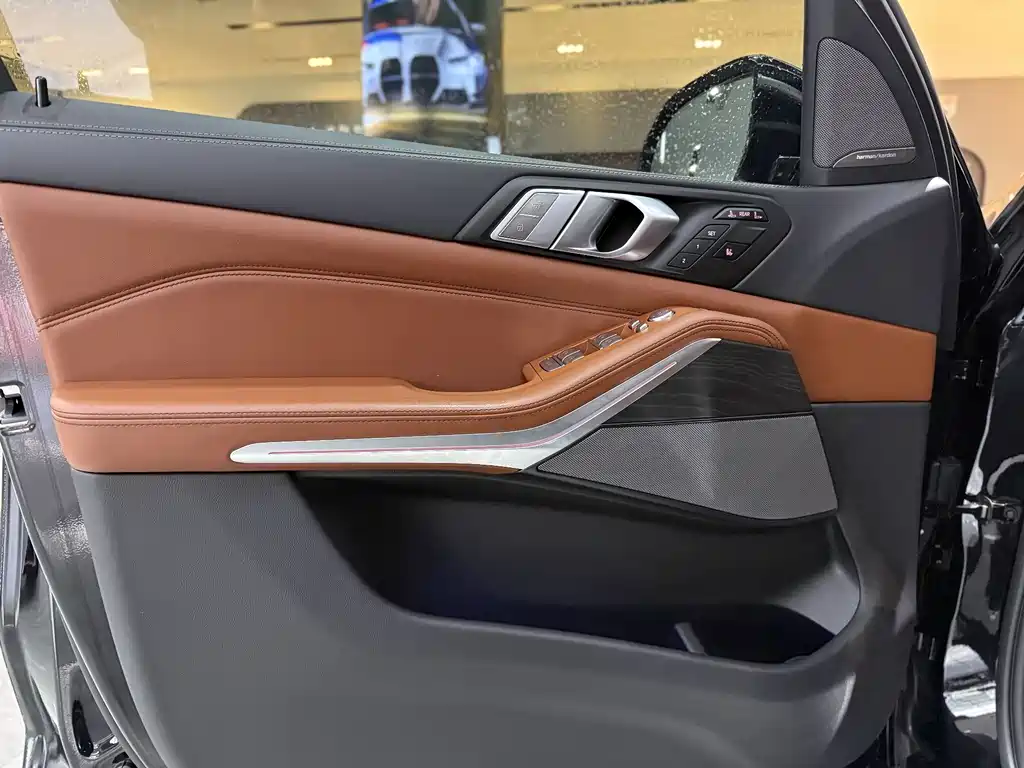 BMW X7 2021 xDrive40i Exclusive M Sports Package купить на сайте DeffCars
